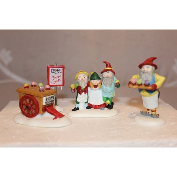 Dept 56 North Pole Village - Snow Cone Elves - Picture 1 of 6